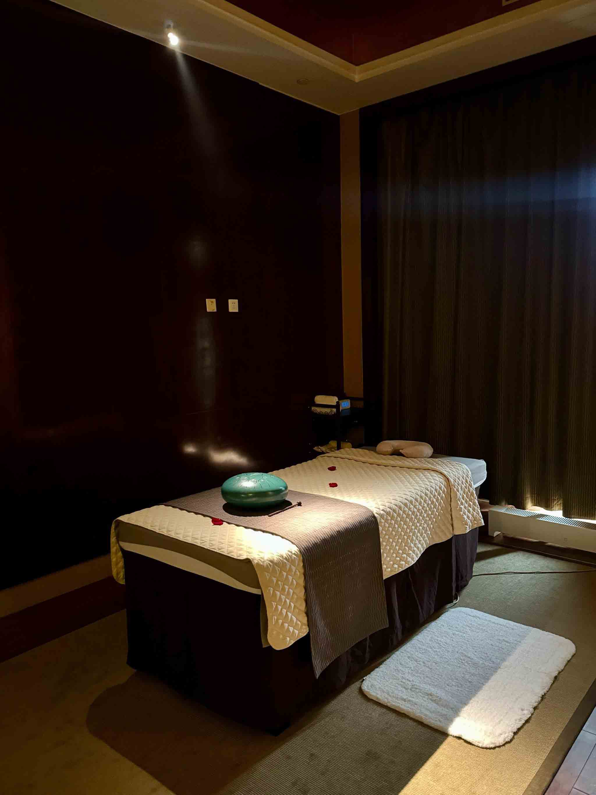 从南宁青秀的高端恒温桑拿，到南宁西乡塘的宝藏社区店，再到南宁江南的特色主题洗浴，全给你安排得明明白白！